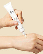 Royal Vita Propolis 33 Capsule Eye Cream (Eye massager included)